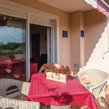 Thalia Apartman